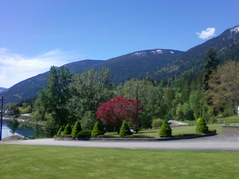 Kokanee Glacier Resort Nelson Exterior photo